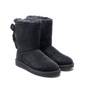 UGG BAILEY BOW BOOTS
W/ VELVET RIBBON